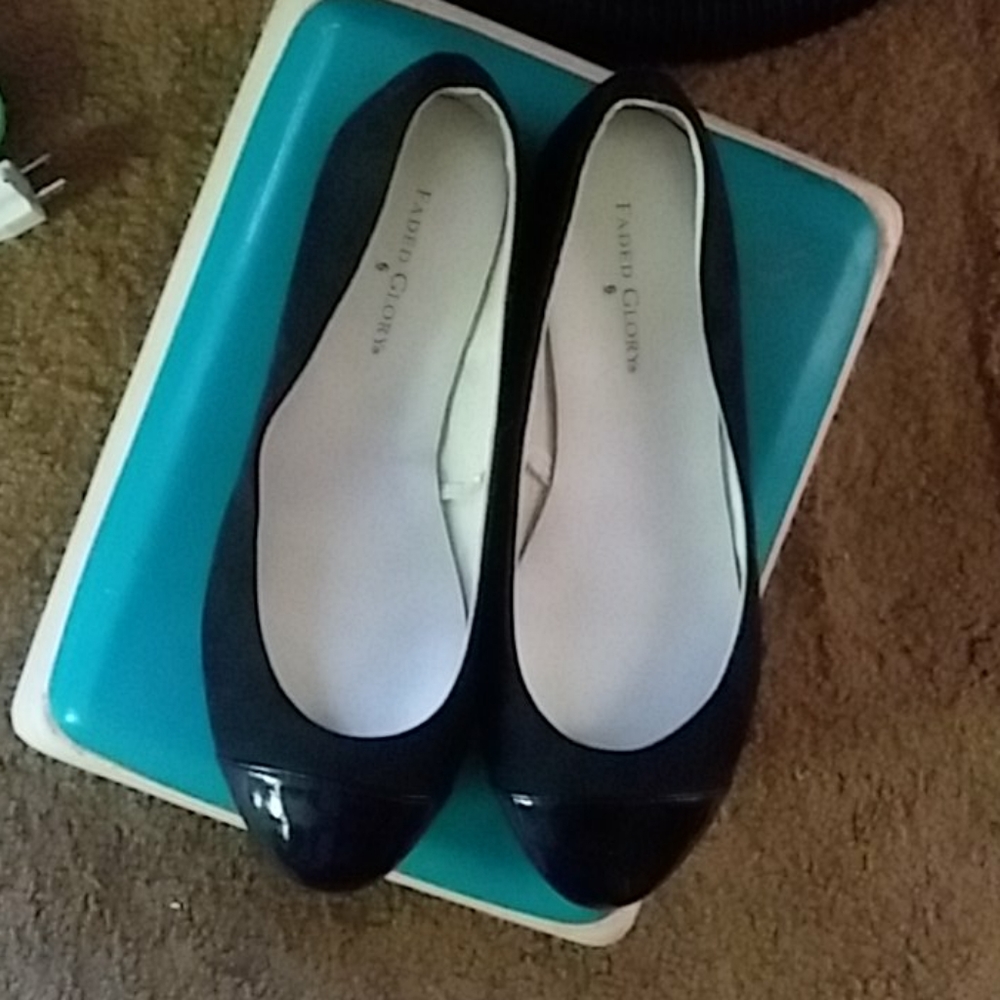 Faded Glory dress shoes